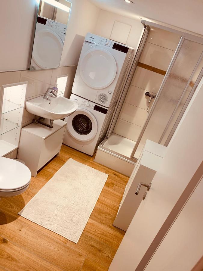Felix Living 2, Cozy & Modern & Netflix Wohnung Mit Blick Ins Gruene Passau Eksteriør billede