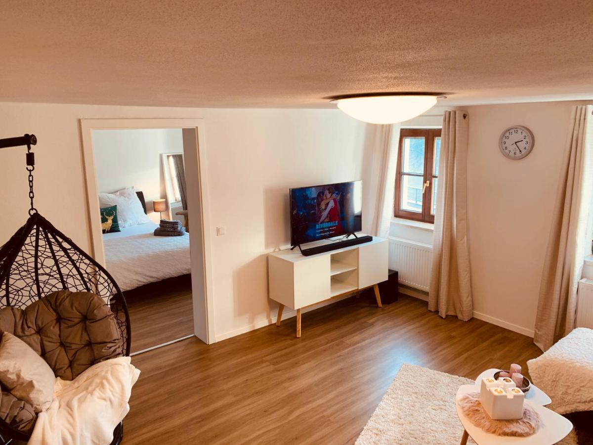 Felix Living 2, Cozy & Modern & Netflix Wohnung Mit Blick Ins Gruene Passau Eksteriør billede